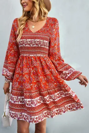 Boho böhmisches Kleid mit Ballonärmeln und V-Ausschnitt