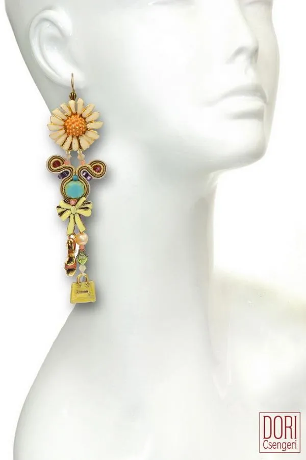 Florentin Daisy Dangle Earrings